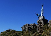 03 Madonna delle Cime in vetta al Corno Zuccone (1458 m